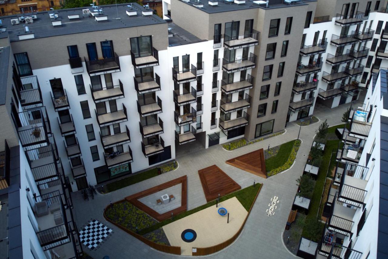 Essence Apartments Sapphire Poznan Exterior foto